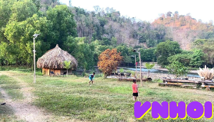 Vuon Hoa La Ngau   Nature Lodge Cua Khach Tro - Bình Thuận