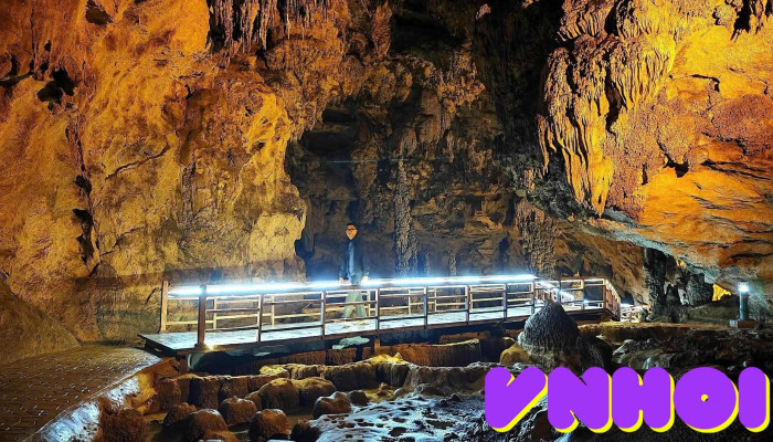 Động Ngườm Ngao - Cao Bằng