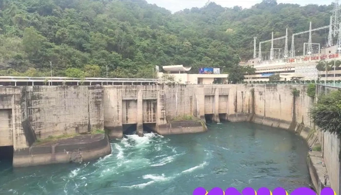 Đập Thủy điện Hòa Bình - Hòa Bình